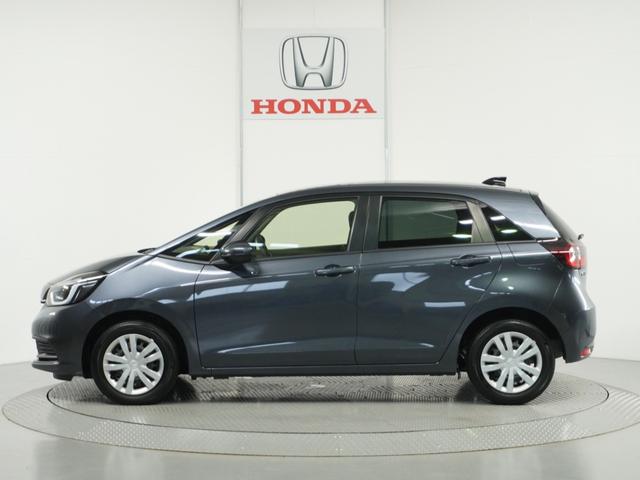 フィット e:HEVホーム 1オ-ナ- ナビ Rカメ ETC2.0 地デジ BT接続 LED 運転席ハイトアジャスターシート インテリア内装ブラック ブレーキホールド付電動パーキングブレーキ 合皮コンビシート オートエアコン.(14枚目)