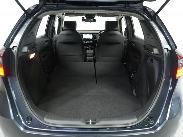 フィット e:HEVホーム 1オ-ナ- ナビ Rカメ ETC2.0 地デジ BT接続 LED 運転席ハイトアジャスターシート インテリア内装ブラック ブレーキホールド付電動パーキングブレーキ 合皮コンビシート オートエアコン.(40枚目)