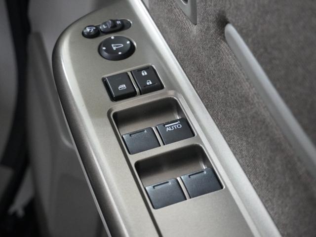 ステップワゴン G 7インチナビ バックカメラ ETC コーナーポール クルーズコントロール 片側電動スライドドア Bluetooth ワンセグ DVD再生 プラズマクラスター搭載エアコン 8人乗り3列シート.(44枚目)