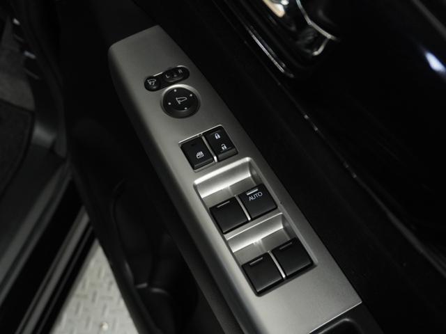 N-BOXカスタム GターボSSパッケージ 1オ-ナ-ナビRカメ両電扉BT地デジHID(42枚目)