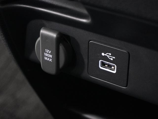 フリード エアーＥＸ　１オ－ナ－ナビＤレコＲカメＥＴＣ両電扉ＢＴ地デジ　渋滞追従クルーズ　Ｂｌｕｅｔｏｏｔｈ　障害物センサー　シートヒーター　ブラインドスポット　オートハイビーム　１５インチ純正アルミホイール　禁煙車（8枚目）