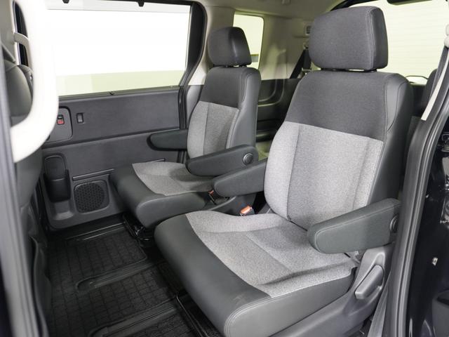 フリード エアーＥＸ　１オ－ナ－ナビＤレコＲカメＥＴＣ両電扉ＢＴ地デジ　渋滞追従クルーズ　Ｂｌｕｅｔｏｏｔｈ　障害物センサー　シートヒーター　ブラインドスポット　オートハイビーム　１５インチ純正アルミホイール　禁煙車（13枚目）