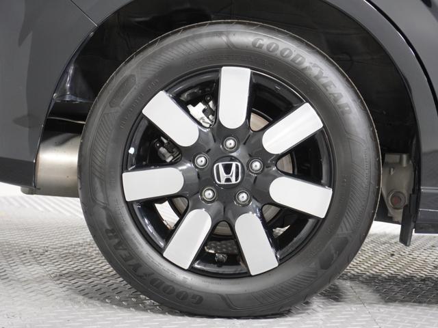 フリード エアーＥＸ　１オ－ナ－ナビＤレコＲカメＥＴＣ両電扉ＢＴ地デジ　渋滞追従クルーズ　Ｂｌｕｅｔｏｏｔｈ　障害物センサー　シートヒーター　ブラインドスポット　オートハイビーム　１５インチ純正アルミホイール　禁煙車（22枚目）