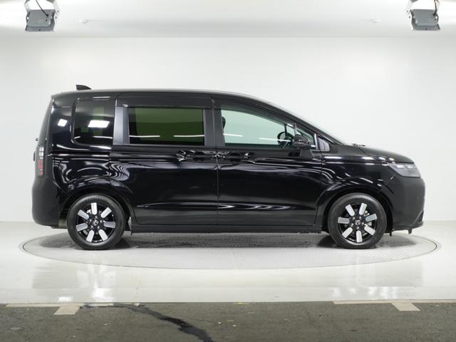 フリード エアーＥＸ　１オ－ナ－ナビＤレコＲカメＥＴＣ両電扉ＢＴ地デジ　渋滞追従クルーズ　Ｂｌｕｅｔｏｏｔｈ　障害物センサー　シートヒーター　ブラインドスポット　オートハイビーム　１５インチ純正アルミホイール　禁煙車（30枚目）