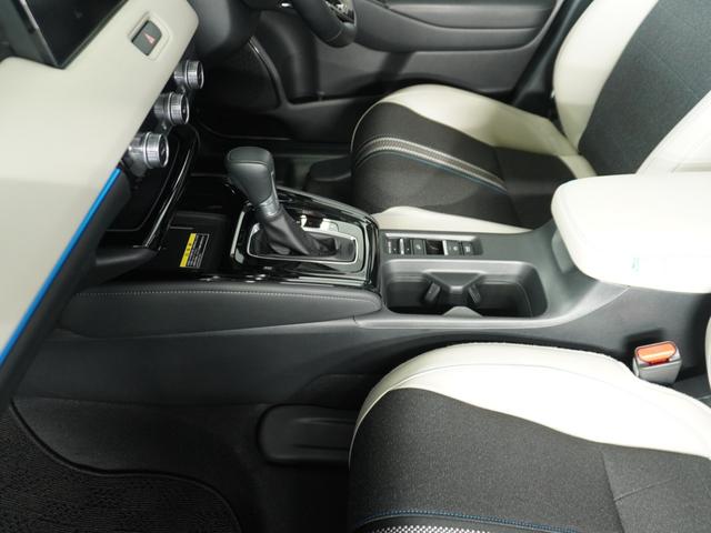 ヴェゼル ｅ：ＨＥＶＺ・ＰＬａＹパッケージ　２年保証当社試乗車ナビＲカメラＥＴＣ２．０ドラレコ（42枚目）