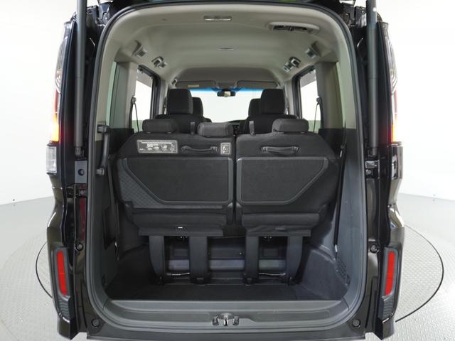 ステップワゴンスパーダ スパーダホンダセンシング ナビ 両側電動扉 バックカメラ ETC 三列シート サイドバイザー わくわくゲート 後席シェード 革巻ステアリング 運転席ハイトアジャスターシート デジパネ インテリア内装ブラック パドルシフト(39枚目)