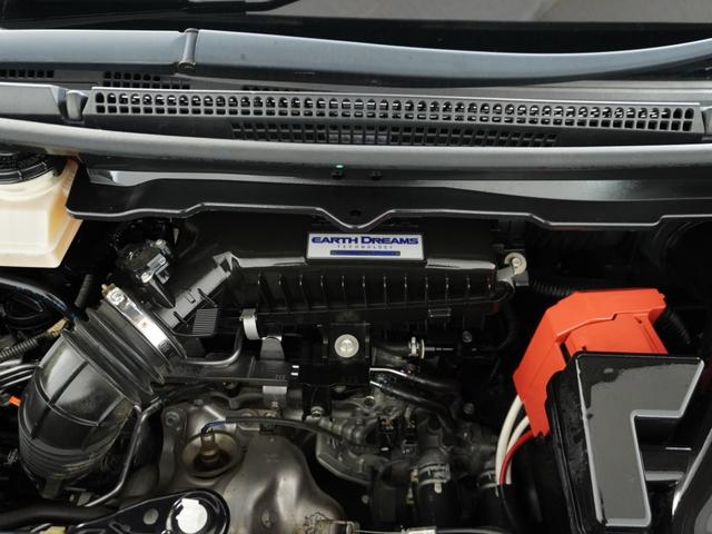 ステップワゴンスパーダ スパーダホンダセンシング ナビ 両側電動扉 バックカメラ ETC 三列シート サイドバイザー わくわくゲート 後席シェード 革巻ステアリング 運転席ハイトアジャスターシート デジパネ インテリア内装ブラック パドルシフト(73枚目)