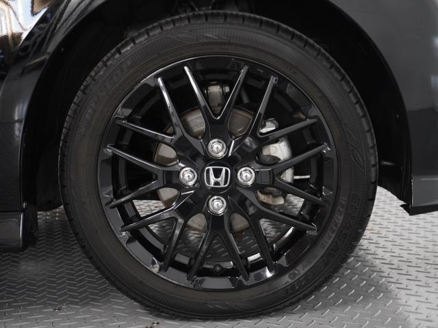 Ｎ－ＢＯＸカスタム Ｌターボスタイル＋ブラック　１オ－ナ－　ナビ　Ｒカメ　ＥＴＣ　両電扉　ＢＴ　地デジ　シートヒーター　ブラックアルミホイール　運転席ハイトアジャスターシート　合皮シート　インテリア内装ブラック　シートバックテーブル　サイドバイザー（17枚目）