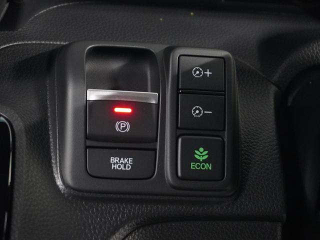 Ｎ－ＢＯＸカスタム Ｌターボスタイル＋ブラック　１オ－ナ－　ナビ　Ｒカメ　ＥＴＣ　両電扉　ＢＴ　地デジ　シートヒーター　ブラックアルミホイール　運転席ハイトアジャスターシート　合皮シート　インテリア内装ブラック　シートバックテーブル　サイドバイザー（24枚目）