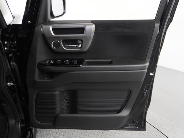 Ｎ－ＢＯＸカスタム Ｌターボスタイル＋ブラック　１オ－ナ－　ナビ　Ｒカメ　ＥＴＣ　両電扉　ＢＴ　地デジ　シートヒーター　ブラックアルミホイール　運転席ハイトアジャスターシート　合皮シート　インテリア内装ブラック　シートバックテーブル　サイドバイザー（51枚目）