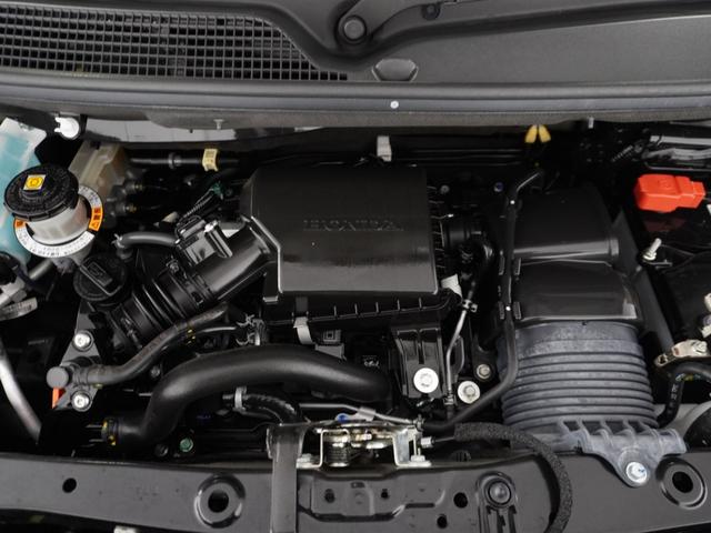 Ｎ－ＢＯＸカスタム Ｌターボスタイル＋ブラック　１オ－ナ－　ナビ　Ｒカメ　ＥＴＣ　両電扉　ＢＴ　地デジ　シートヒーター　ブラックアルミホイール　運転席ハイトアジャスターシート　合皮シート　インテリア内装ブラック　シートバックテーブル　サイドバイザー（74枚目）