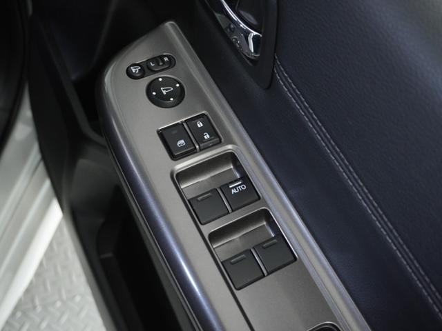 ステップワゴンスパーダ スパーダハイブリッドG・EXホンダセンシング 〇ナビ 後席モニタ 全周囲カメ ETC2.0 両電扉 BT 地デジ ドアバイザー わくわくゲート 三列シート 後席シェード シートヒーター 合皮コンビシート ウインカーミラー インテリア内装ブラック(47枚目)