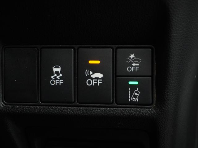 ステップワゴンスパーダ スパーダハイブリッドG・EXホンダセンシング 〇ナビ 後席モニタ 全周囲カメ ETC2.0 両電扉 BT 地デジ ドアバイザー わくわくゲート 三列シート 後席シェード シートヒーター 合皮コンビシート ウインカーミラー インテリア内装ブラック(50枚目)