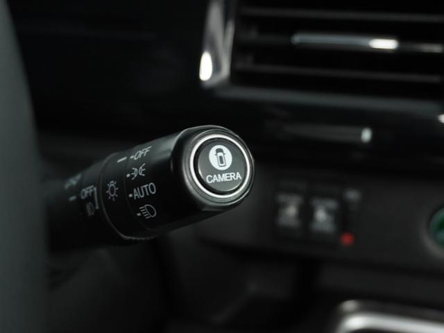 ステップワゴンスパーダ スパーダハイブリッドG・EXホンダセンシング 〇ナビ 後席モニタ 全周囲カメ ETC2.0 両電扉 BT 地デジ ドアバイザー わくわくゲート 三列シート 後席シェード シートヒーター 合皮コンビシート ウインカーミラー インテリア内装ブラック(58枚目)