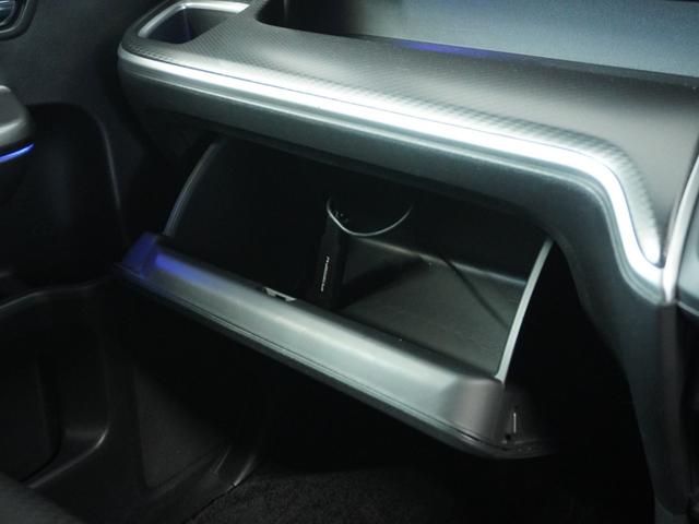 ステップワゴンスパーダ スパーダハイブリッドG・EXホンダセンシング 〇ナビ 後席モニタ 全周囲カメ ETC2.0 両電扉 BT 地デジ ドアバイザー わくわくゲート 三列シート 後席シェード シートヒーター 合皮コンビシート ウインカーミラー インテリア内装ブラック(69枚目)