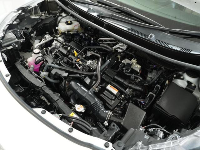 ヤリスクロス ハイブリッドＺ　ナビ　全周囲カメラ　ＢＴ接続　ＥＴＣ　クルコン　　ブラインドスポットモニター　液晶メーター　インテリア内装ブラウン　サイドバイザー　合皮コンビブラウンシート　ウインカーミラー　運転席パワーシート（16枚目）