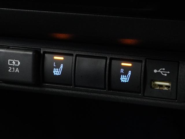 ヤリスクロス ハイブリッドＺ　ナビ　全周囲カメラ　ＢＴ接続　ＥＴＣ　クルコン　　ブラインドスポットモニター　液晶メーター　インテリア内装ブラウン　サイドバイザー　合皮コンビブラウンシート　ウインカーミラー　運転席パワーシート（19枚目）