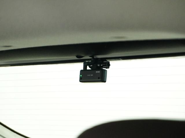 ヤリスクロス ハイブリッドＺ　ナビ　全周囲カメラ　ＢＴ接続　ＥＴＣ　クルコン　　ブラインドスポットモニター　液晶メーター　インテリア内装ブラウン　サイドバイザー　合皮コンビブラウンシート　ウインカーミラー　運転席パワーシート（39枚目）