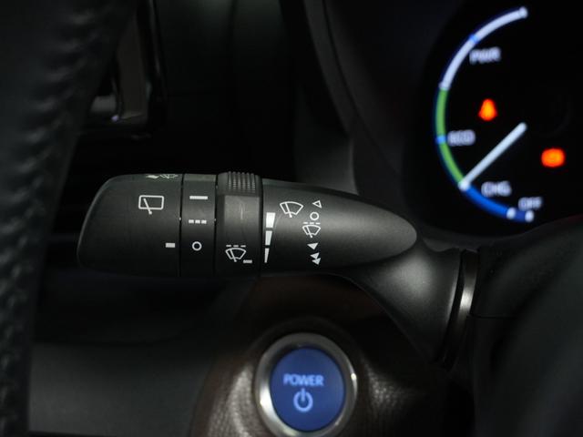 ヤリスクロス ハイブリッドＺ　ナビ　全周囲カメラ　ＢＴ接続　ＥＴＣ　クルコン　　ブラインドスポットモニター　液晶メーター　インテリア内装ブラウン　サイドバイザー　合皮コンビブラウンシート　ウインカーミラー　運転席パワーシート（51枚目）