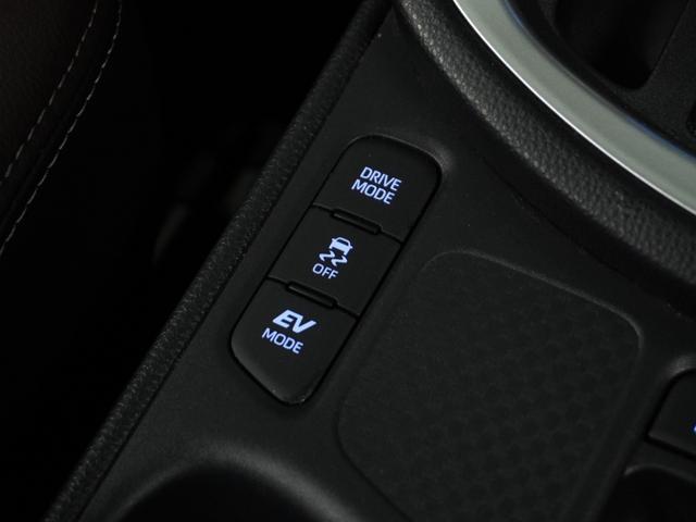 ヤリスクロス ハイブリッドＺ　ナビ　全周囲カメラ　ＢＴ接続　ＥＴＣ　クルコン　　ブラインドスポットモニター　液晶メーター　インテリア内装ブラウン　サイドバイザー　合皮コンビブラウンシート　ウインカーミラー　運転席パワーシート（56枚目）