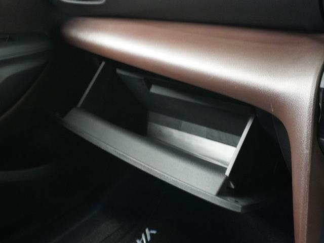 ヤリスクロス ハイブリッドＺ　ナビ　全周囲カメラ　ＢＴ接続　ＥＴＣ　クルコン　　ブラインドスポットモニター　液晶メーター　インテリア内装ブラウン　サイドバイザー　合皮コンビブラウンシート　ウインカーミラー　運転席パワーシート（68枚目）