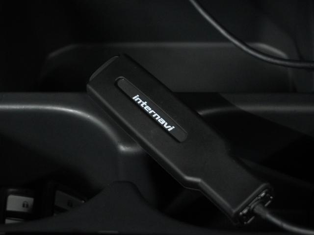 フィットハイブリッド Ｌホンダセンシング　１オ－ナ－　ナビ　Ｒカメ　Ｄレコ　ＥＴＣ　クルコン　ＢＴ　地デジ　サイドバイザー　合皮コンビシート　インテリア内装ブラック　サイドバイザー　モデューロアルミホイル　フロントグラデーションガラス（58枚目）