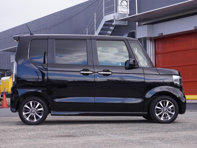 Ｎ－ＢＯＸカスタム ベースグレード　デモカー　９インチ純正ナビ　ドラレコ　ＥＴＣ　バックカメラ　両側電動スライドドア　渋滞追従クルーズ　　Ｂｌｕｅｔｏｏｔｈ　障害物センサー　シートヒーター　デイライト　オートライト　禁煙車　スペアキー有（30枚目）