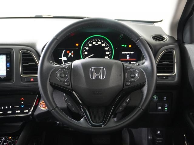 ヴェゼル ハイブリッドＸ・ホンダセンシング　ワンオーナー　７インチ純正ナビ　ＥＴＣ　バックカメラ　アダプティブクルーズコントロール　Ｂｌｕｅｔｏｏｔｈ　パドルシフト　１６インチ純正アルミホイール　禁煙車　フルセグＴＶ　ＤＶＤ　ＬＥＤヘッドライト（7枚目）