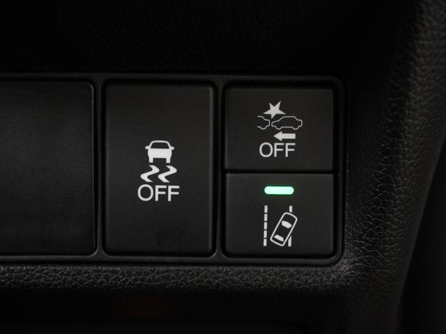 ���u�r�`��������h�~���u����������Ă��܂��B�R�[�i�[�����O���̉����ׂ��}����@�\�ƁA�ԗ��̋}���ȋ����ω���}����@�\�ŁA���肵�����s���������Ă��܂��B�^�]�Ɉ��S�Ƃ�Ƃ肪�o���܂��B