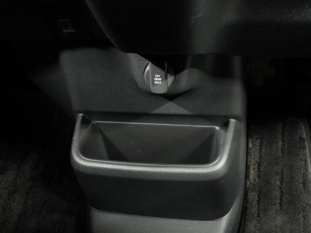 Ｎ－ＢＯＸカスタム ベースグレード　１オ－ナ－片電扉ナビＲカメラＥＴＣ２．０ドラレコ前後（32枚目）