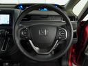 フリード Ｇ・ホンダセンシング　１オ－ナ－　ナビ　Ｒカメ　ＥＴＣ　両電扉　ＢＴ　地デジ　ＬＥＤ　後席シェード　マッドガード　インテリア内装ブラック　合皮コンビシート　サイドバイザー　二列目キャプテンシート　革巻ステアリング（8枚目）