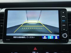 ◆バックカメラ◆リバースにするだけで映ります、後方の安全確認や、狭い駐車場での車庫入れ、雨の日や夜間など視界の悪い時に便利です！安全にバックする為には欠かせない装備です。 4