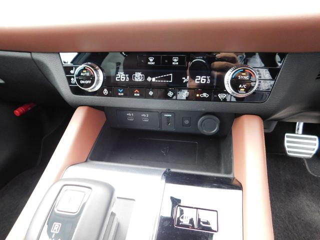アウトランダーＰＨＥＶ Ｐエグゼクティブパッケージ　セミアニリンレザーシート（ブリックブラウン色）　ダイナミックサウンドヤマハアルティメート（１２スピーカー　デュアルアンプ）　スマホ連携ナビ　マルチアラウンドモニター　デジタルルームミラー（22枚目）