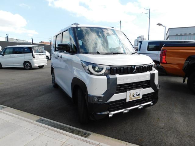 デリカミニ T プレミアム ターボエンジン 4WD 衝突被害軽減ブレーキ 踏み間違い防止 マイパイロット 9インチ純正ナビゲーション マルチアラウンドモニター フルセグテレビ シートヒーター 両側電動スライドドア 禁煙車(3枚目)