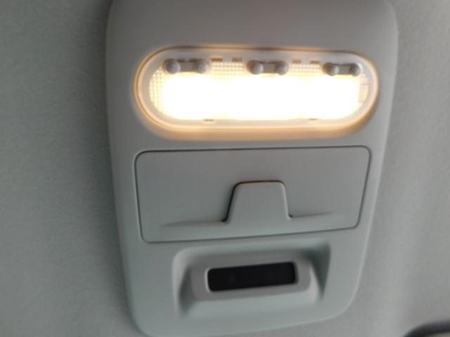 デリカミニ T プレミアム ターボエンジン 4WD 衝突被害軽減ブレーキ 踏み間違い防止 マイパイロット 9インチ純正ナビゲーション マルチアラウンドモニター フルセグテレビ シートヒーター 両側電動スライドドア 禁煙車(70枚目)