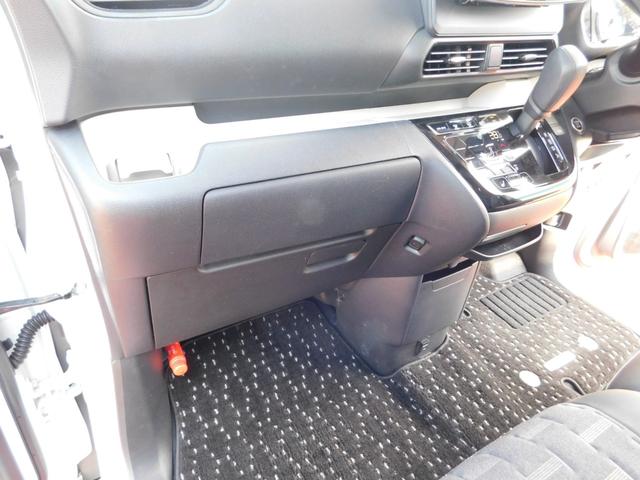 デリカミニ T プレミアム アルパイン11型ナビ マルチアラウンドモニター ETC2.0 マイパイロット 衝突被害軽減ブレーキ 踏み間違い防止 シートヒーター アイドリングストップ オートマチックハイビーム(70枚目)