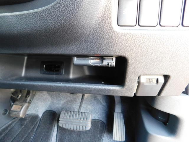 �d�s�b����