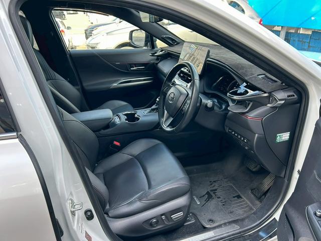 ハリアーＰＨＥＶ Ｚ　モデリスタ　調光パノラマルーフ　寒冷地　純ナビ　全周Ｃ　ＪＢＬサウンド　ＡＣＣ　レーンキープ　プリクラ　ＢＳＭ　黒革　Ｐシート　シートＨ　エアシート　ステアリングＨ　ＨＵＤ　純正デジタルインナーミラー（14枚目）