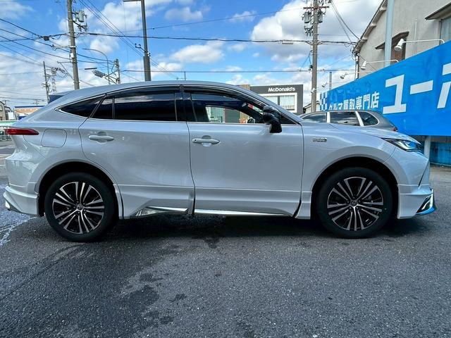 ハリアーＰＨＥＶ Ｚ　モデリスタ　調光パノラマルーフ　寒冷地　純ナビ　全周Ｃ　ＪＢＬサウンド　ＡＣＣ　レーンキープ　プリクラ　ＢＳＭ　黒革　Ｐシート　シートＨ　エアシート　ステアリングＨ　ＨＵＤ　純正デジタルインナーミラー（25枚目）