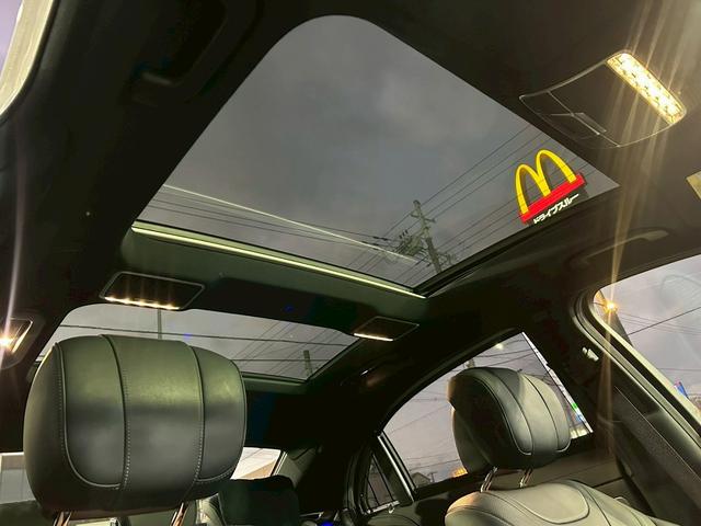 Sクラス S550ロング レーダーセーフティPKG パノラミックスライディングルーフ 純正ナビ 地デジ 360°カメラ ブラックレザー Pシート シートH エアシート パワートランク 純正19インチAW(4枚目)