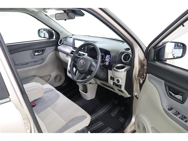 【トラクションコントロール機能搭載】濡れた路面や雪道、凍結した道路で常に安定した走行をサポートしてくれます。また、ドライバーがうっかりアクセルを踏み込み過ぎたときなども制御してくれます。