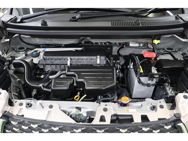 もちろん、エンジンルームの汚れも綺麗にクリーニングしております！エンジンルームが綺麗ですと、不具合等の発見もしやすく、コンディションのチェックや維持の面でとってもプラスです。