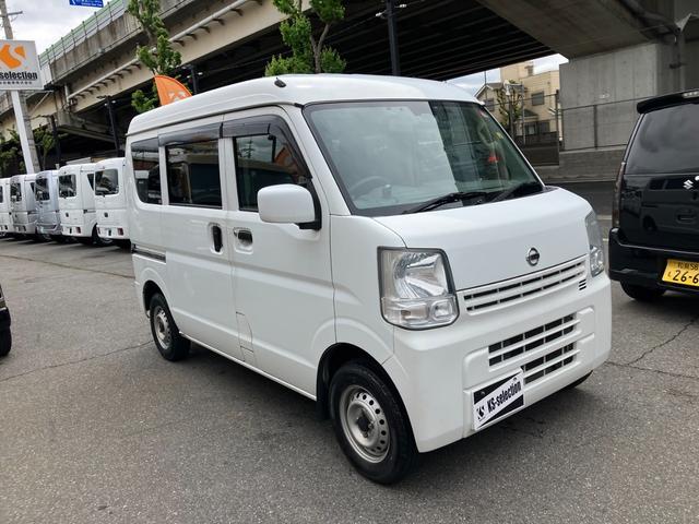 ＮＶ１００クリッパーバン ＤＸ　ＧＬエマージェンシーブレーキパッケージ　５ＡＧＳ車　衝突軽減　横滑り防止　コーナーセンサー　社外ナビ　ラジオ　バックカメラ　ＥＴＣ　ドライブレコーダー　電動格納ミラー　パワーウィンドウ　両側スライドドア（4枚目）