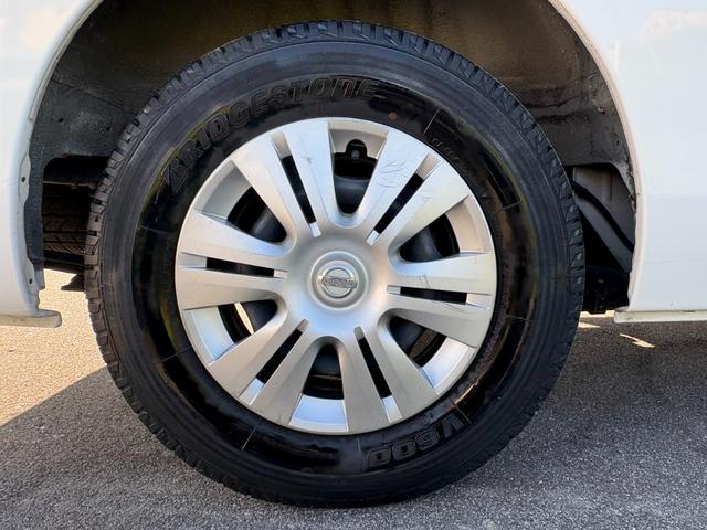 ＮＶ３５０キャラバンバン ロングＤＸターボ　４ＡＴ　衝突軽減ブレーキ　横滑り防止　純正ナビ　フルセグ　Ｂｌｕｅｔｏｏｔｈ接続可　ラジオ　バックカメラ　マニュアルエアコン　ＥＴＣ　前席パワーウィンドウ　純正キーレス（12枚目）