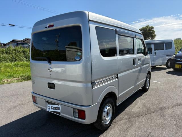 ＮＶ１００クリッパーバン ＤＸ　ＧＬパッケージ　５ＡＧＳ車　２ｎｄ発進　純正ラジオ　ＥＴＣ　ドライブレコーダー　ミラー型バックカメラ　マニュアルエアコン　前席パワーウィンドウ　純正キーレス（6枚目）