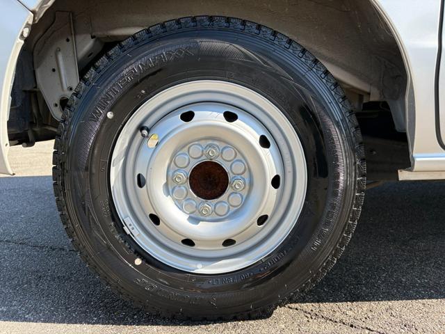 ＮＶ１００クリッパーバン ＤＸ　ＧＬパッケージ　５ＡＧＳ車　２ｎｄ発進　純正ラジオ　ＥＴＣ　ドライブレコーダー　ミラー型バックカメラ　マニュアルエアコン　前席パワーウィンドウ　純正キーレス（18枚目）