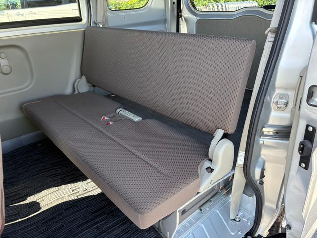 ＮＶ１００クリッパーバン ＤＸ　ＧＬパッケージ　５ＡＧＳ車　２ｎｄ発進　純正ラジオ　ＥＴＣ　ドライブレコーダー　ミラー型バックカメラ　マニュアルエアコン　前席パワーウィンドウ　純正キーレス（26枚目）