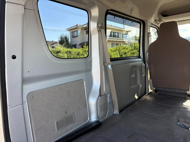 ＮＶ１００クリッパーバン ＤＸ　ＧＬパッケージ　５ＡＧＳ車　２ｎｄ発進　純正ラジオ　ＥＴＣ　ドライブレコーダー　ミラー型バックカメラ　マニュアルエアコン　前席パワーウィンドウ　純正キーレス（30枚目）