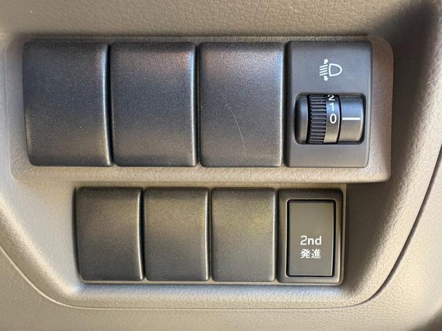 ＮＶ１００クリッパーバン ＤＸ　ＧＬパッケージ　５ＡＧＳ車　２ｎｄ発進　純正ラジオ　ＥＴＣ　ドライブレコーダー　ミラー型バックカメラ　マニュアルエアコン　前席パワーウィンドウ　純正キーレス（32枚目）