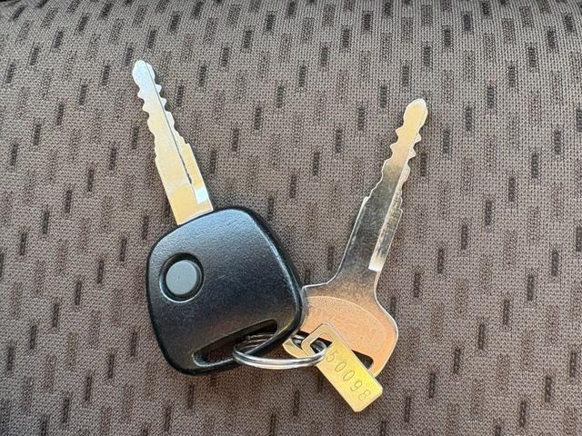 ＮＶ１００クリッパーバン ＤＸ　ＧＬパッケージ　５ＡＧＳ車　２ｎｄ発進　純正ラジオ　ＥＴＣ　ドライブレコーダー　ミラー型バックカメラ　マニュアルエアコン　前席パワーウィンドウ　純正キーレス（44枚目）